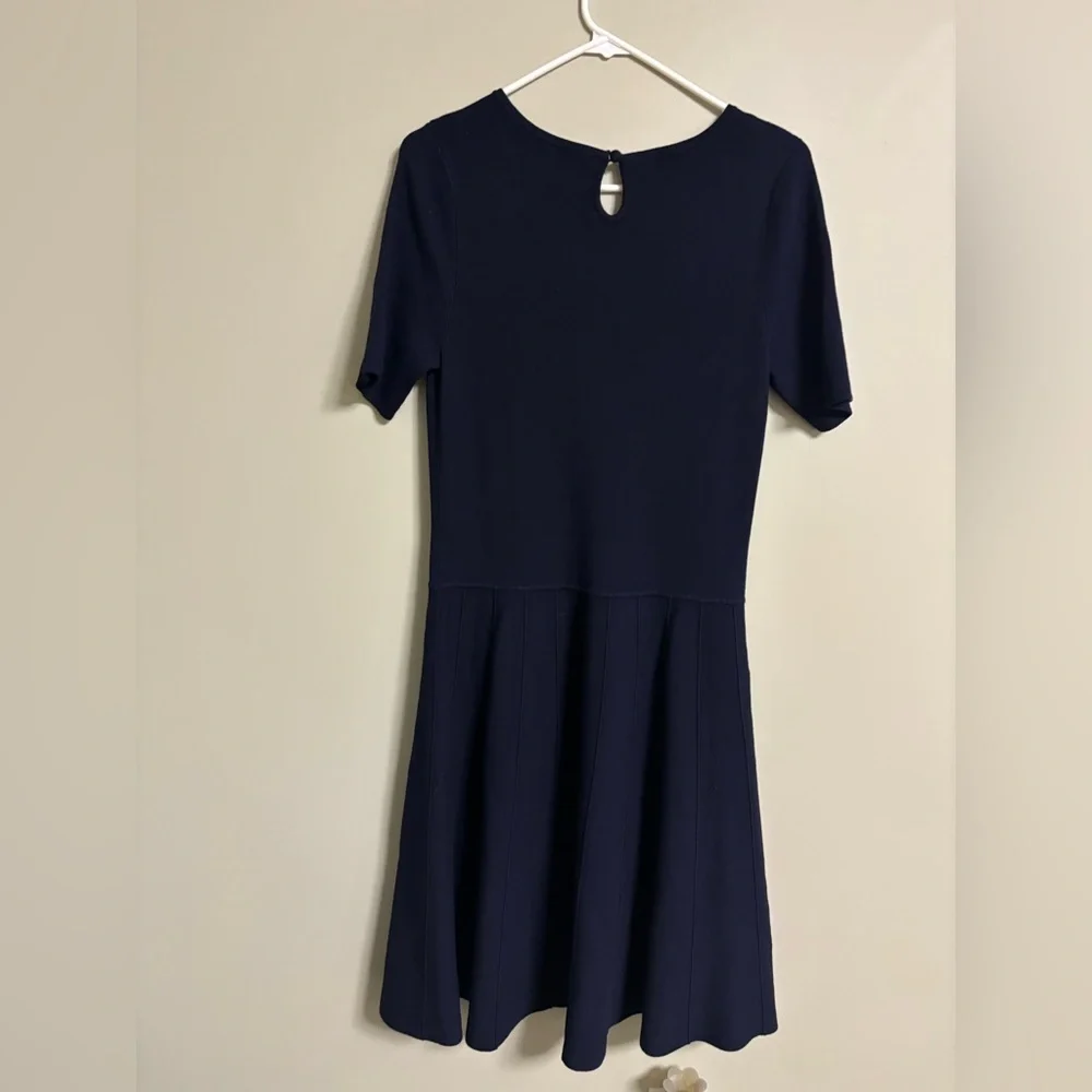 Talbots Navy Blue Knit A-Line Fit & Flare Short Sleeve Dress Size Medium Pleated